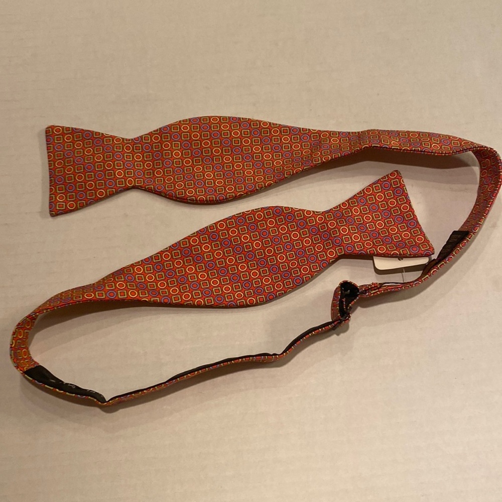 Peter Blair  NWOT Mens Adjustable Bow Tie 100% Imported Silk